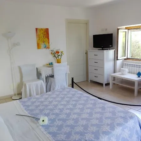 Alessandra Bed & Breakfast *